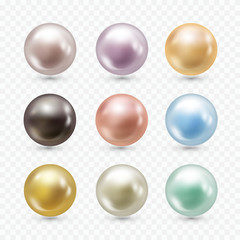 Realistic pearls set