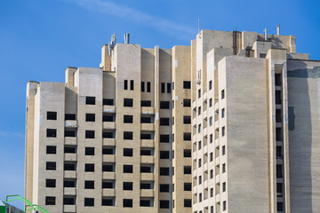The hotel building during reconstruction