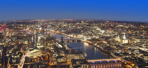 beautiful sunset scene in London city skyline
