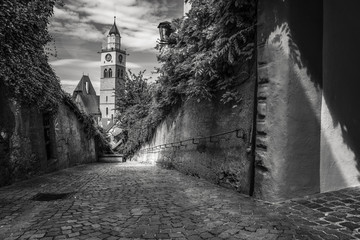 Altstadt Überlingen am Bodensee im Sommer mit Blick auf den Münster 