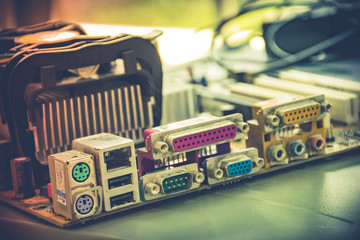 Old Display port ,VGA video card interface, usb 2.0, jacks for audio, on motherboard 