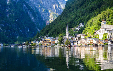 Fototapeta premium The small town of Hallstatt on Lake Hallstatt in Austria