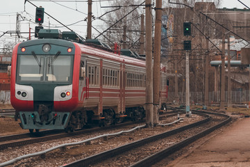 Obraz premium Red passenger train