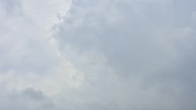 Time lapse with gray cloud on sky
