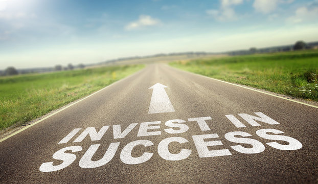 Invest in success / Street