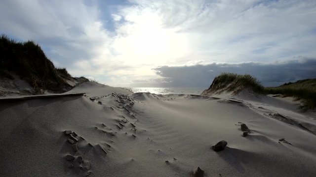 Sandsturm an der d&auml;nischen Nordseek&uuml;ste, D&uuml;nenlandschaft, D&uuml;nenbildung, Wanderd&uuml;nen