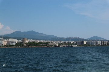 Fototapeta premium View to Thessaloniki and white tower, Greece
