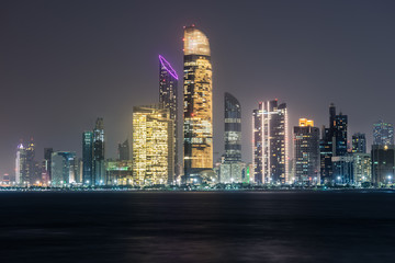 Fototapeta na wymiar Modern buildings of Abu Zabi in UAE