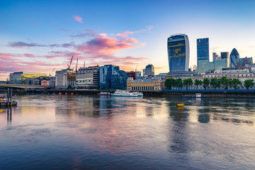 Fototapeta na wymiar London finance district at sunrise