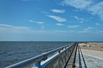 袖ケ浦海浜公園から東京湾の眺め