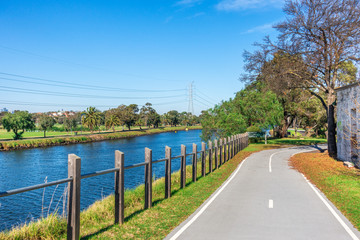 Walking path and cycling trail along the beautiful Maribyrnong River. Melbourne, VIC Australia.