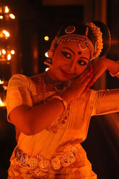 mohiniyattam or dance of the enchantress is the classical dance form of kerala,distinct for the graceful body movements