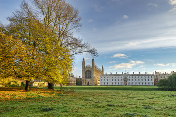 Obraz premium Morning view of Kings College in Cambridge in autumn