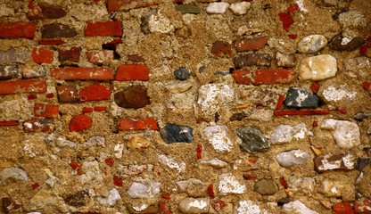 alte natursteinmauer