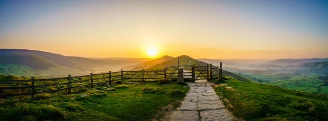 Poster The Great Ridge bij zonsopgang in het Engelse Peak District © Pawel Pajor