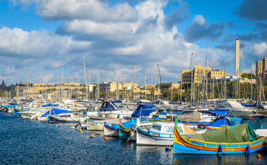 Fototapeta na wymiar Yachts in Valetta Marina, Malta