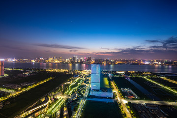 Naklejka premium panoramic city skyline