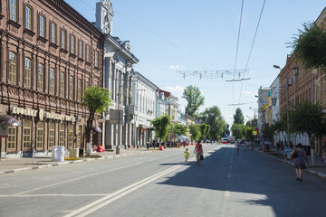 Fototapeta na wymiar Historical street named after Kuibyshev in Samara, Russia. On a Sunny summer day. 29 June 2018