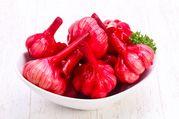 Pickled red garlic