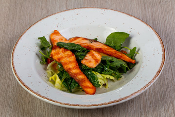 Grilled salmon salad