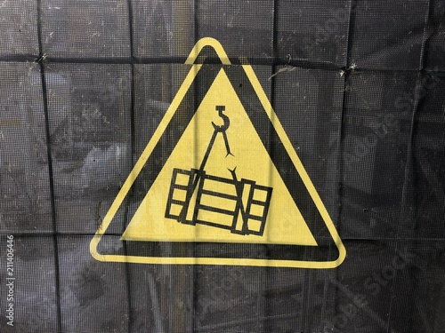 "Warnschilder Baustelle Kran, Kranhinweis" Stockfotos und ...