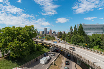 Naklejka premium Portland, Oregon on a sunny blue sky afternoon