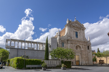 Fototapeta premium Iglesia de San Agustin sede del Archivo municipal de Valladolid en España 
