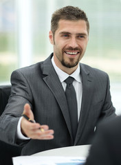 Fototapeta premium closeup.Manager and client discussing the terms of the contract in the office.