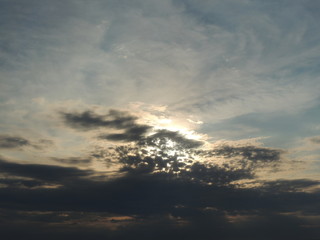 закат на озере