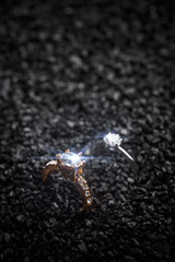 Lady's rings with a sparkling crystal