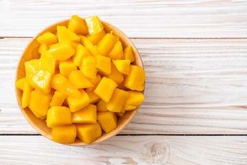 fresh and golden mangoes