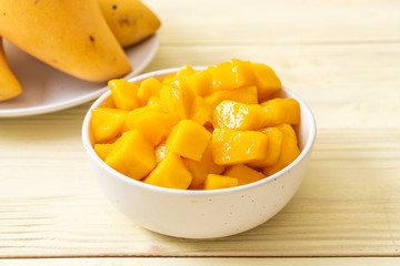 fresh and golden mangoes