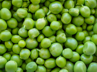 Fresh green peas