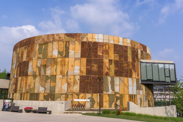 Obraz premium Oil tank culture park