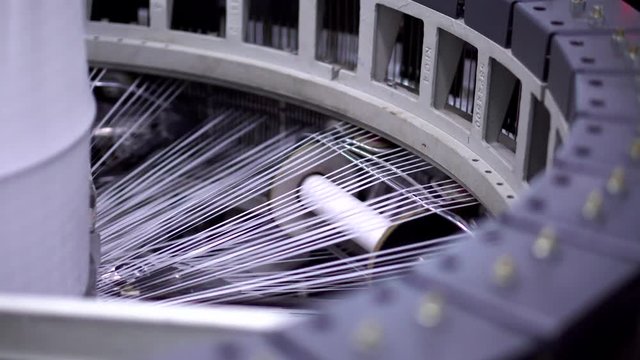  Circular loom: specifies the density and width of the weave. drum for winding sleeves of woven polypropylene yarns. production line of polypropylene bags for food and non-food bulk goods. PP bag