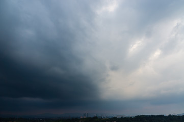 Obraz na płótnie Canvas Dramatic rain cloud background pattern.