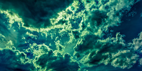 Dramatische Wolken