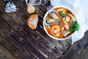 Obraz na płótnie Canvas Bouillabaisse french seafood soup