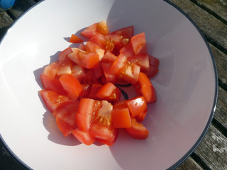 Tomaten würfeln