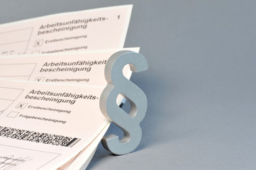 Arbeitsunfähigkeitsbescheinigung, Paragraph, Krankmeldung, Arbeitsrecht, Recht, Gesetz, Krankheit, Arzt, Doktor, Gesundheit, Vorlage, Arbeitgeber, Krankenkasse,  Fehlzeiten, Attest