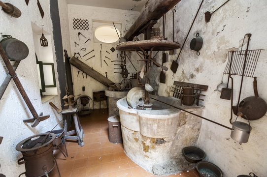 Medieval workshop for the manufacture in the historical Cloister in Naples