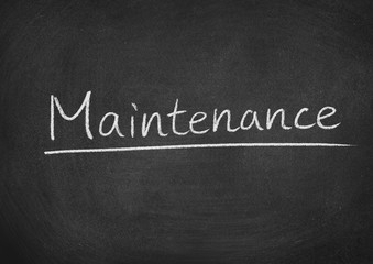 Obraz premium maintenance concept word on a blackboard background
