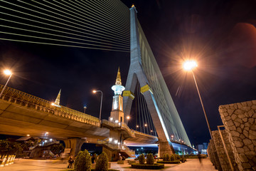 Fototapeta na wymiar rama bridge in Bangkok