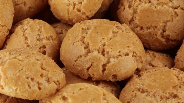 Amaretti, biscotti