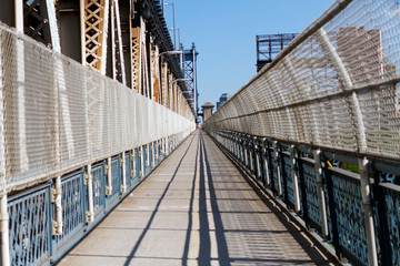 Manhattan bridge