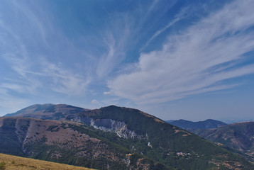 Montagne vicine al Monte Petrano