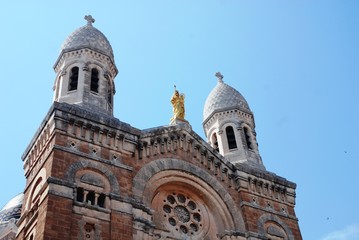 Fototapeta na wymiar Basilique de Saint-Raphaël (Côte d’Azur-France)