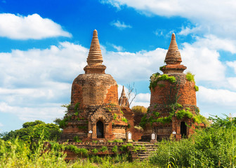 Fototapeta premium View of ancient pagodas in Bagan, Myanmar. Copy space for text.