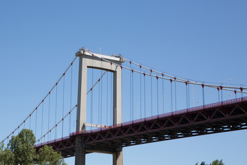 The Pont d'Aquitaine is a large suspension bridge over the Garonne
