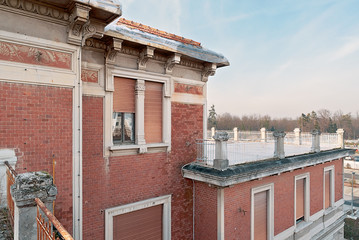 Parte Laterale Pediatria Ospedale Abbandonato Urbex Garbagnate